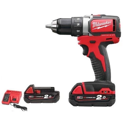 .MILWAUKEE. Perceuse Visseuse MILWAUKEE M18 BLDD-202C - 18V + 2 Batteries 2.0Ah, Chargeur - 4933448441 3 .MILWAUKEE. Perceuse Visseuse MILWAUKEE M18 BLDD-202C - 18V + 2 Batteries 2.0Ah, Chargeur - 4933448441