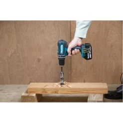Makita - Perceuse Visseuse à Percussion 18 V Li-Ion 5 Ah Ø 13 Mm - DHP482RTJ -Perceuse Soldes 2022 12185200 3