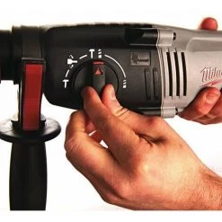 .MILWAUKEE. Milwaukee - Perforateur Burineur SDS-Plus 820 W 28 Mm 3.4 J Avec Coffret - PH 28 X 9 .MILWAUKEE. Milwaukee - Perforateur Burineur SDS-Plus 820 W 28 Mm 3.4 J Avec Coffret - PH 28 X -Perceuse Soldes 2022 12993670 3