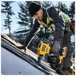 Cloueuse De Toiture DeWALT XR Avec Batterie 18V 2.0Ah DCN45RND2-QW -Perceuse Soldes 2022 40339125 4