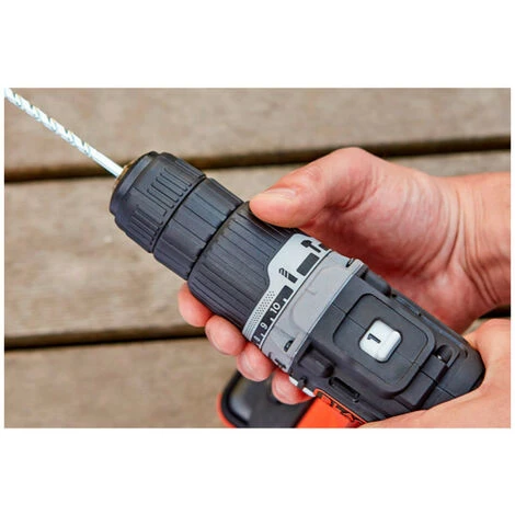 BLACK & DECKER Perceuse à Percussion BDCHD12S1 12V BLACK Et DECKER - 1 Batterie Li-ion USB 1,5Ah - 1 Cable USB - 84408 5 BLACK & DECKER Perceuse à Percussion BDCHD12S1 12V BLACK Et DECKER - 1 Batterie Li-ion USB 1,5Ah - 1 Cable USB - 84408 – Image 3