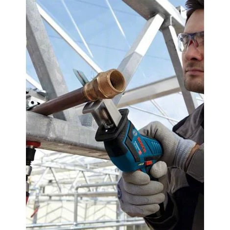 Scie Sabre BOSCH GSA 12V-14 (Machine Seule L-Boxx 102) 6 Scie Sabre BOSCH GSA 12V-14 (Machine Seule L-Boxx 102) – Image 4